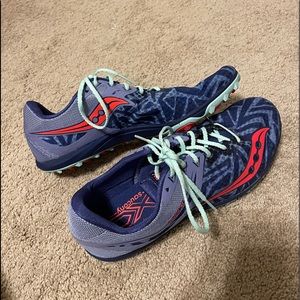 Saucony Racing middle distance spikes. Size 11